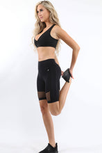 Load image into Gallery viewer, MALIBU SEAMLESS ACTIVEWEAR SHORTS - BLACK