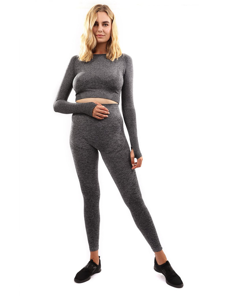 FRATESSA SEAMLESS LEGGINGS & SPORTS TOP SET - CHARCOAL