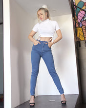 Load image into Gallery viewer, COPLEY SKINNY JEANS